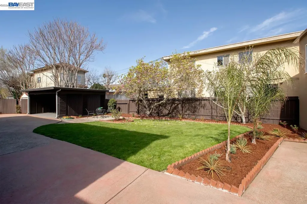 1321 Pearl Street Alameda CA 94501