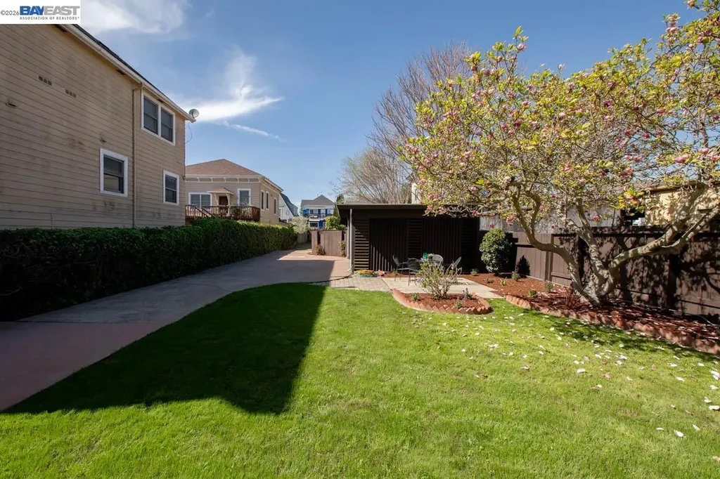 1321 Pearl Street Alameda CA 94501