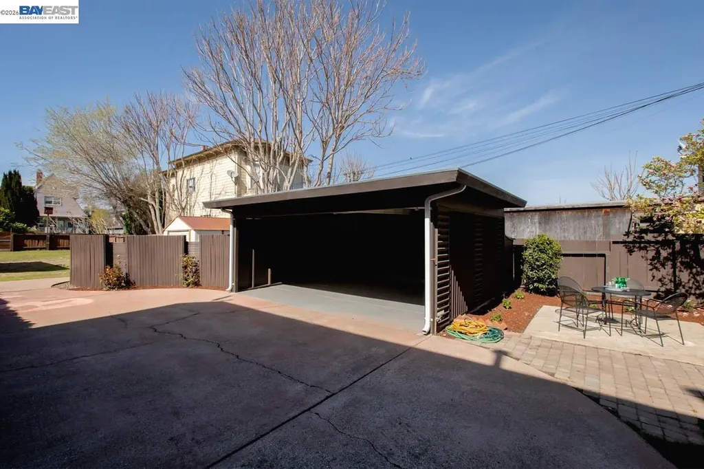 1321 Pearl Street Alameda CA 94501