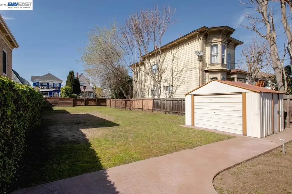 1321 Pearl Street Alameda CA 94501