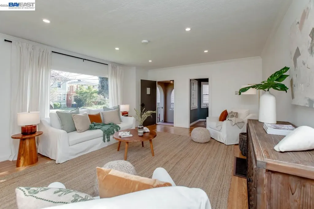 1321 Pearl Street Alameda CA 94501