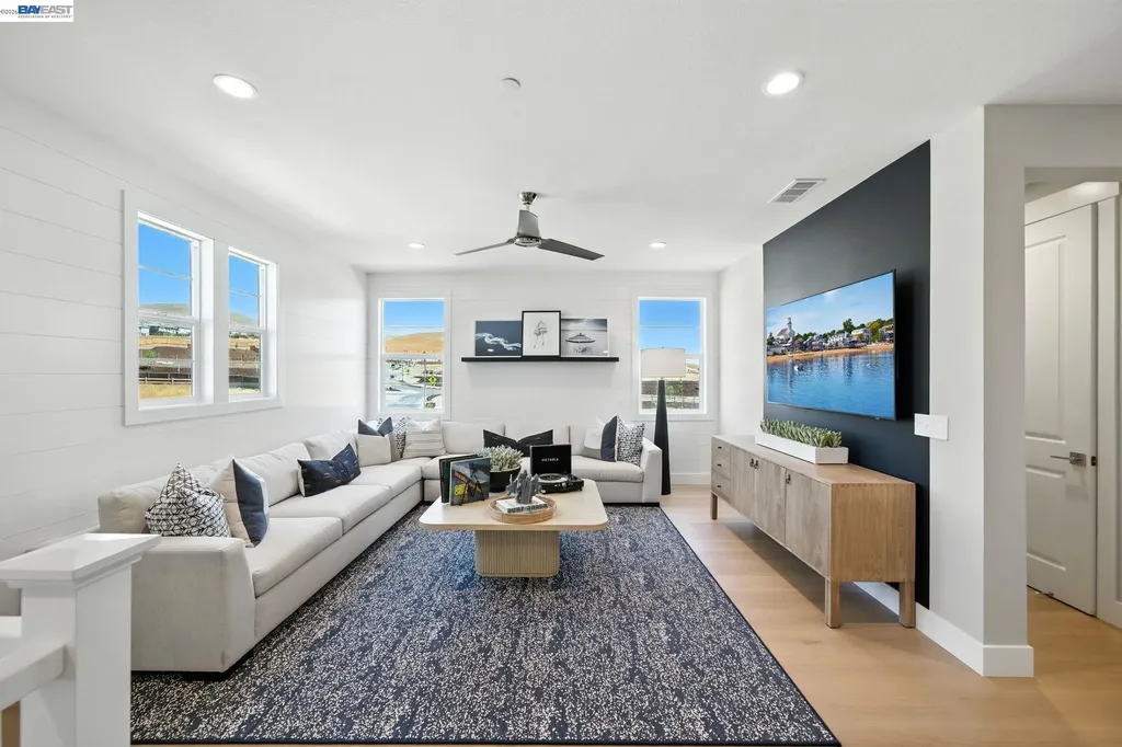 1799 Sill Avenue Dublin CA 94568