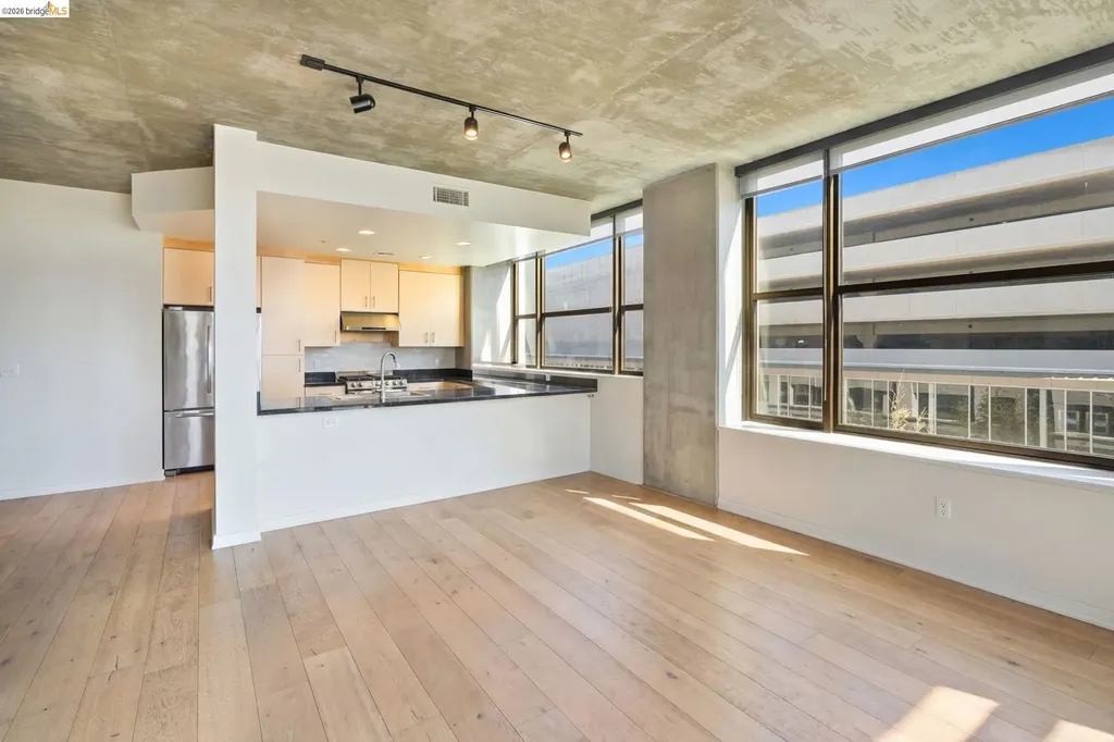 311 2nd Street Oakland CA 94607