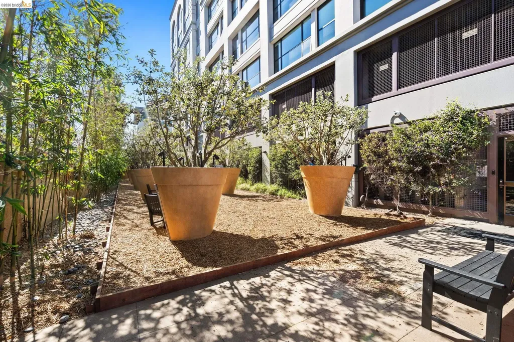 311 2nd Street Oakland CA 94607