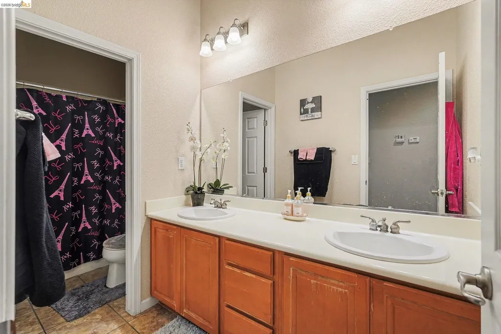 161 Monet Drive Oakley CA 94561