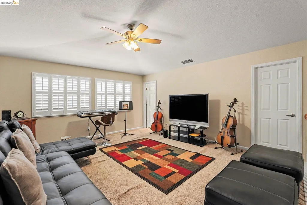 161 Monet Drive Oakley CA 94561
