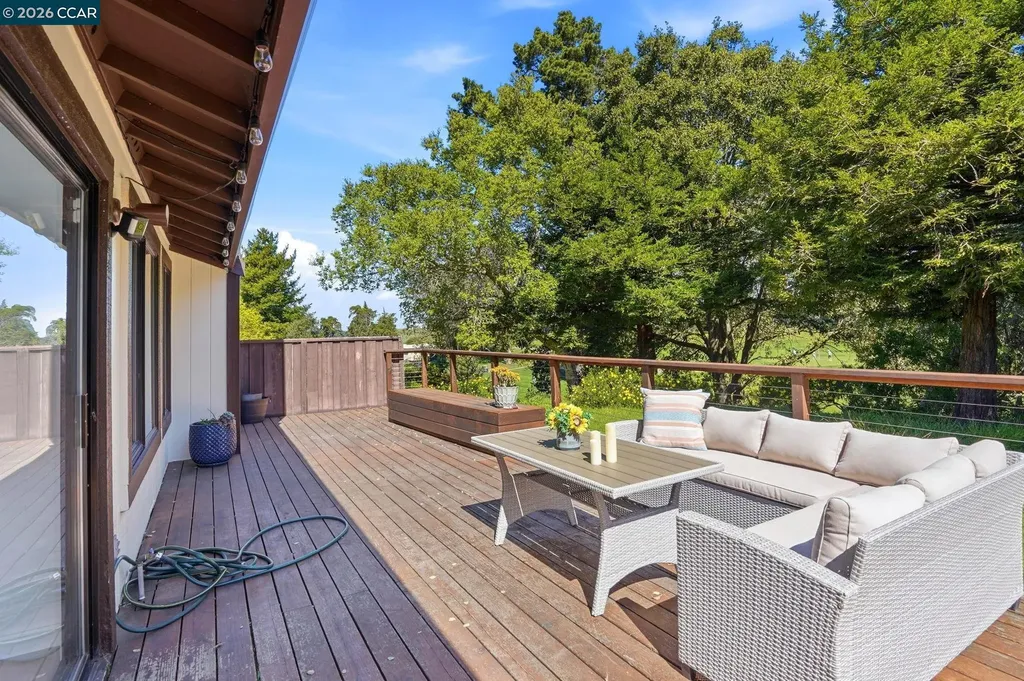 2122 Pinehurst Court El Cerrito CA 94530