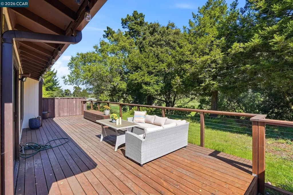 2122 Pinehurst Court El Cerrito CA 94530