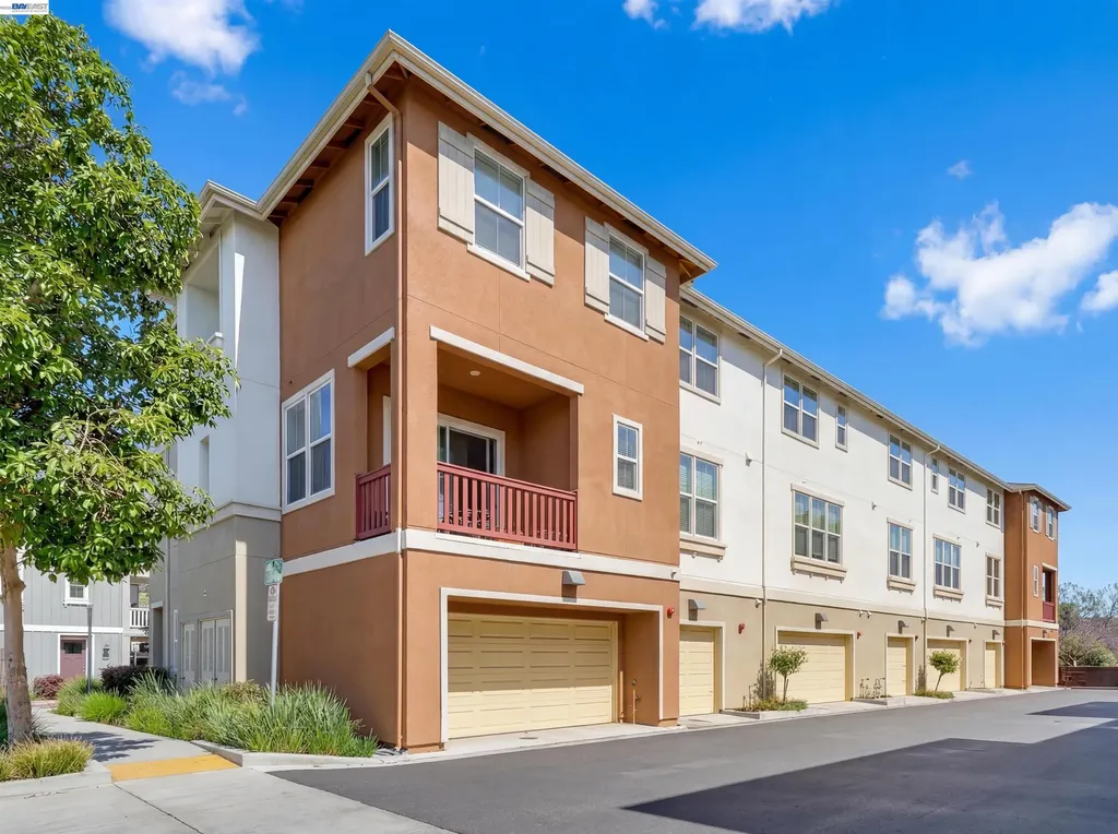 5569 Azalea Way Newark CA 94560