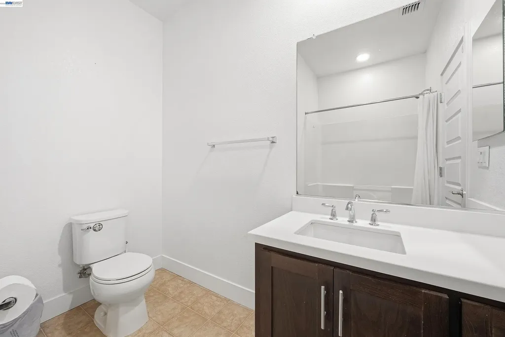 5569 Azalea Way Newark CA 94560