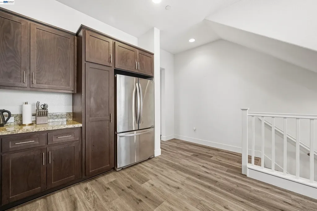 5569 Azalea Way Newark CA 94560