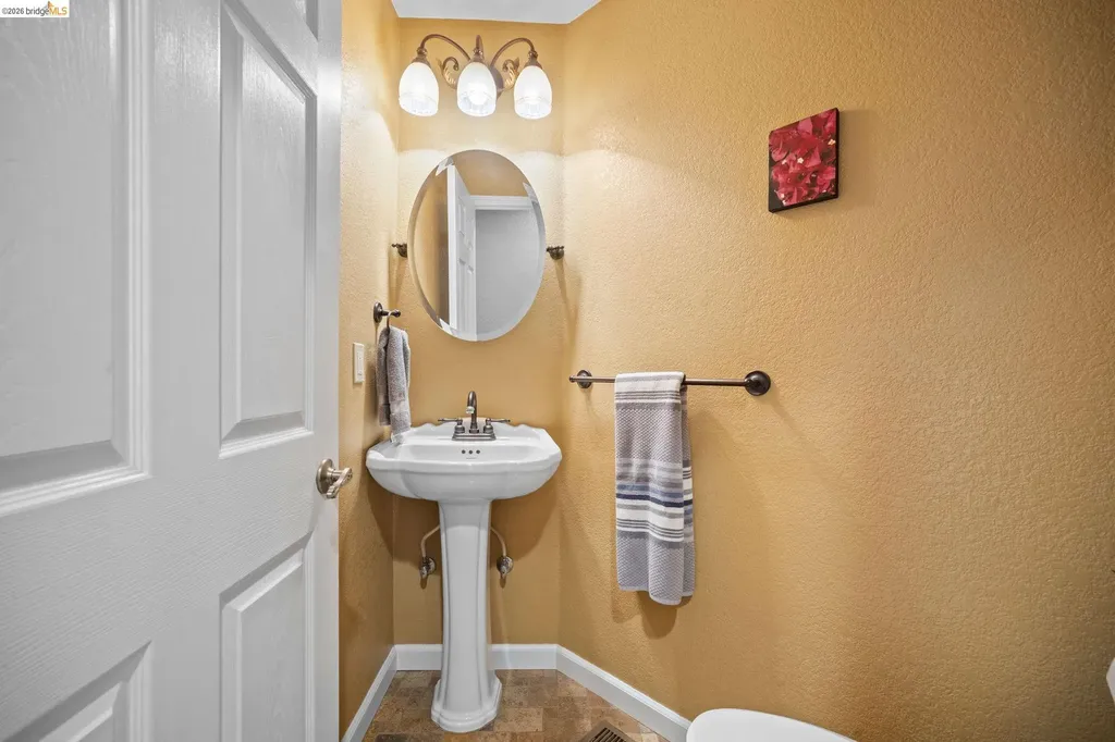 5770 Gateway Court Discovery Bay CA 94505