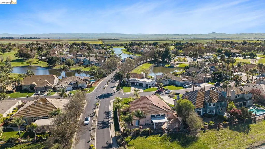 5770 Gateway Court Discovery Bay CA 94505