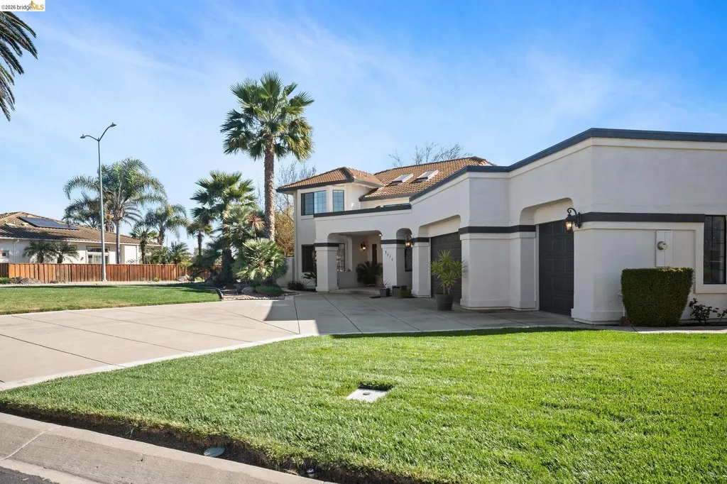 5770 Gateway Court Discovery Bay CA 94505