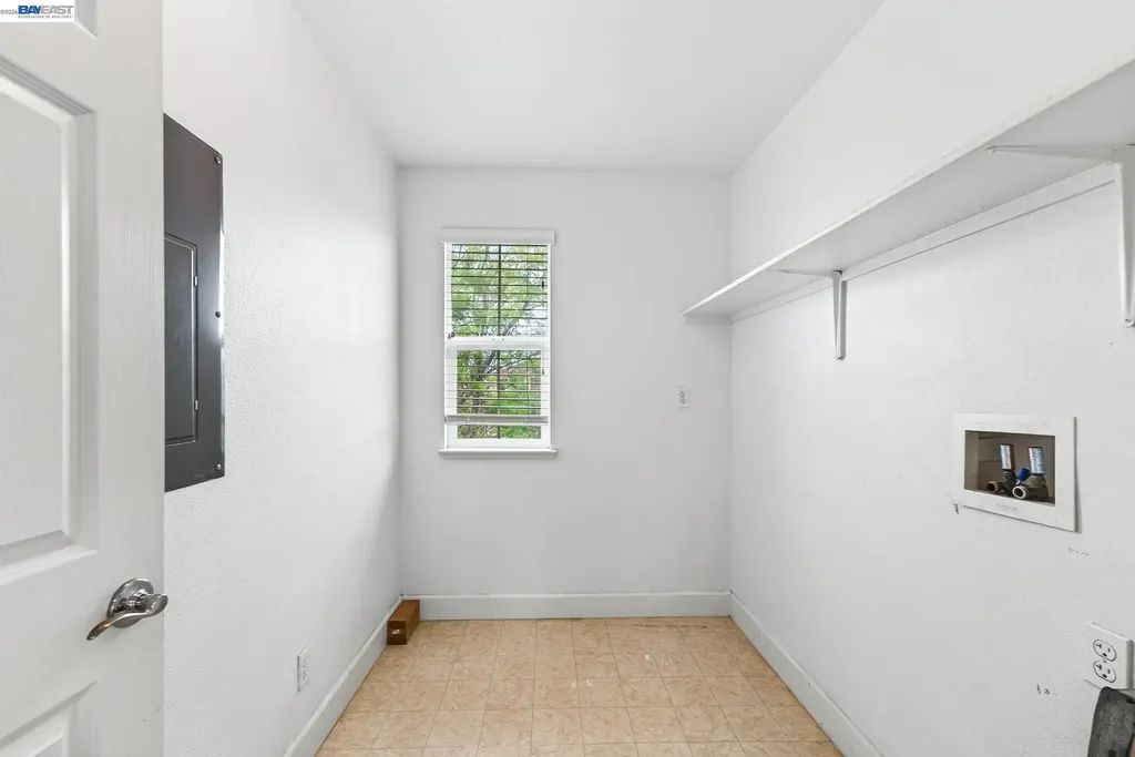 53 Puffin Circle Oakley CA 94561