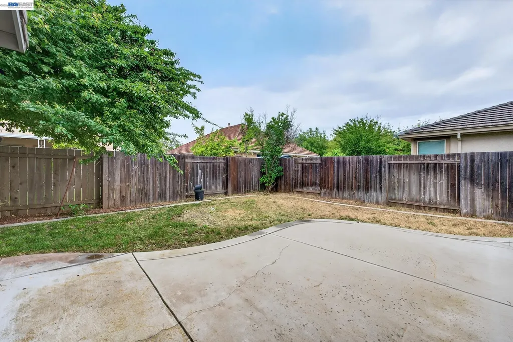53 Puffin Circle Oakley CA 94561