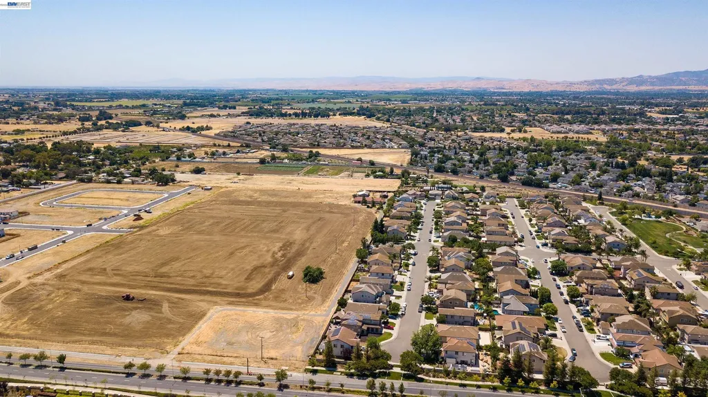53 Puffin Circle Oakley CA 94561