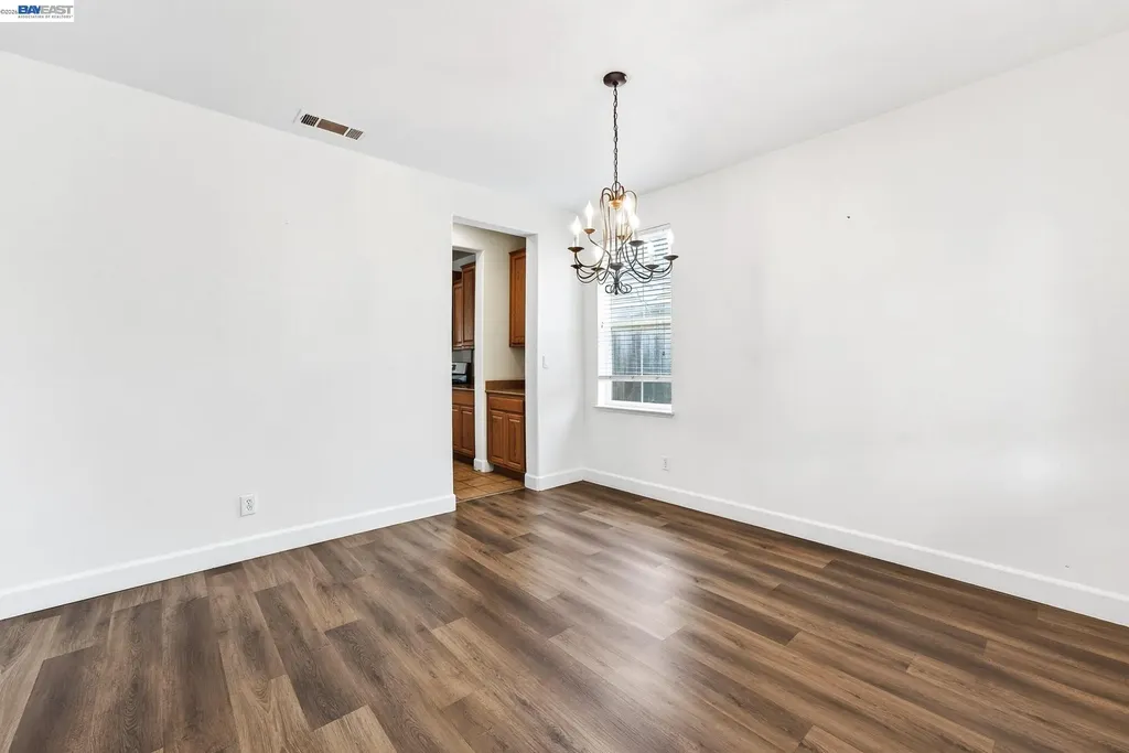 53 Puffin Circle Oakley CA 94561