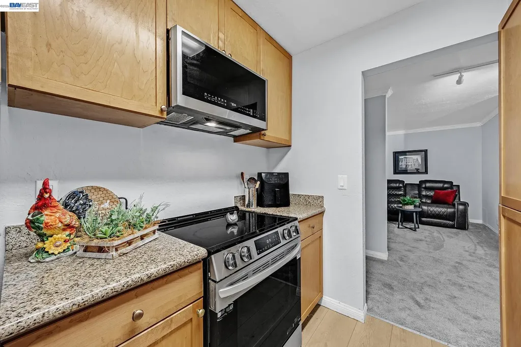 1087 Murrieta Boulevard Livermore CA 94550