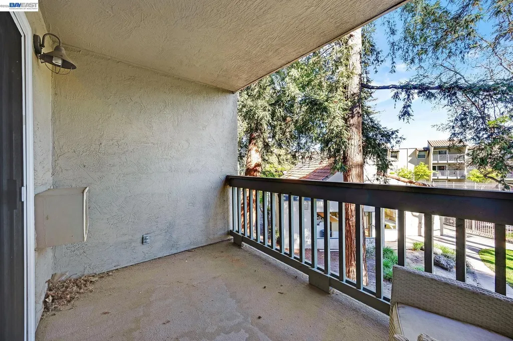 1087 Murrieta Boulevard Livermore CA 94550