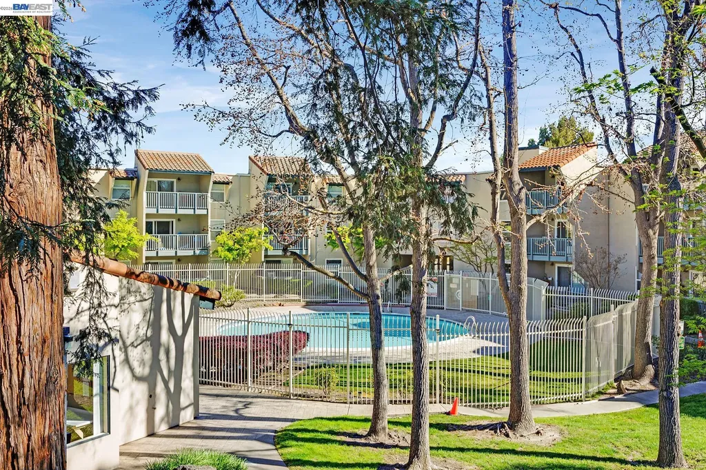 1087 Murrieta Boulevard Livermore CA 94550