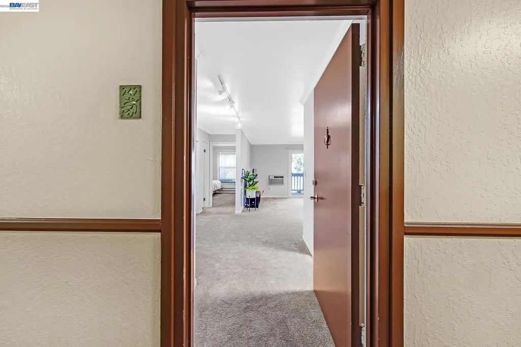 1087 Murrieta Boulevard Livermore CA 94550