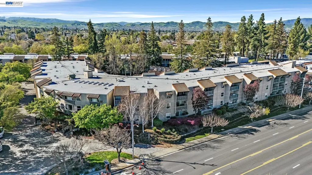 1087 Murrieta Boulevard Livermore CA 94550