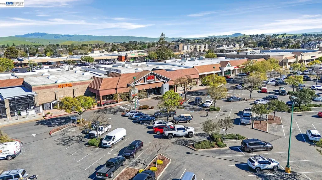 1087 Murrieta Boulevard Livermore CA 94550