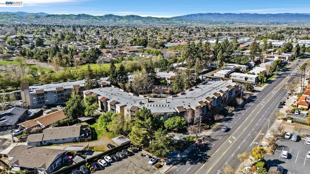 1087 Murrieta Boulevard Livermore CA 94550