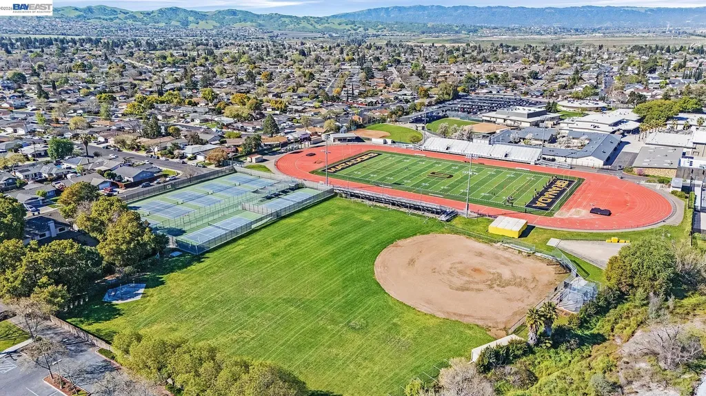 1087 Murrieta Boulevard Livermore CA 94550