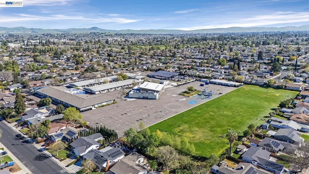 1087 Murrieta Boulevard Livermore CA 94550