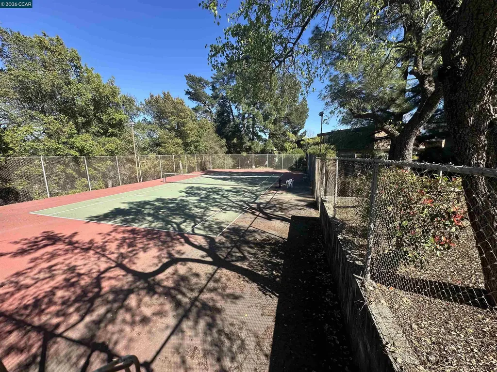 1827 Holland Drive Walnut Creek CA 94597