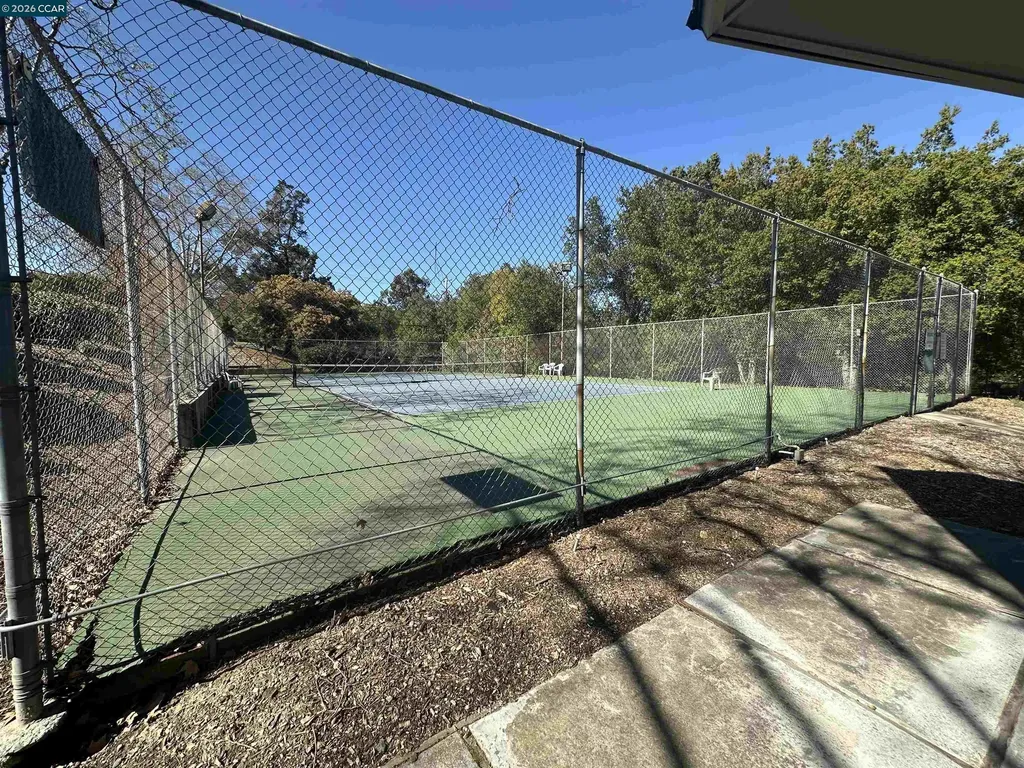 1827 Holland Drive Walnut Creek CA 94597