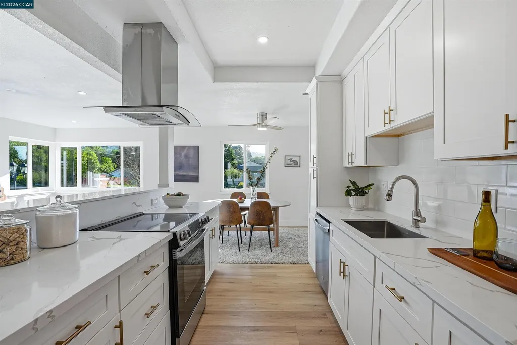 3005 De Anza Drive El Sobrante CA 94803
