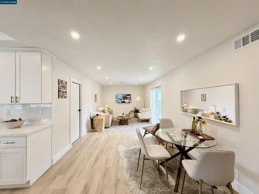3005 De Anza Drive El Sobrante CA 94803
