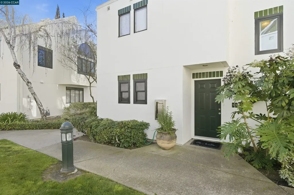 55 Mozden Lane Pleasant Hill CA 94523