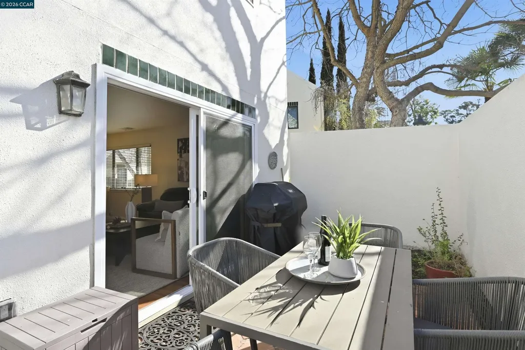 55 Mozden Lane Pleasant Hill CA 94523