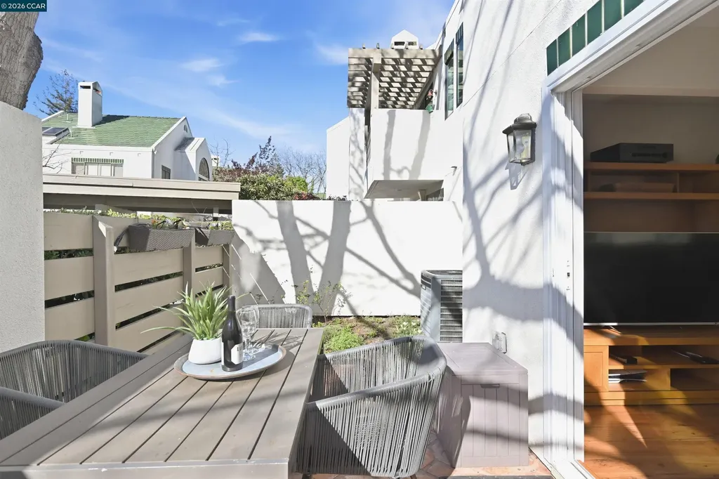 55 Mozden Lane Pleasant Hill CA 94523