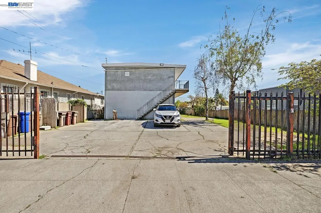 2828 22nd Avenue Oakland CA 94606