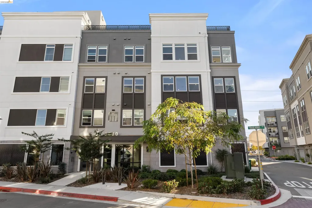 2836 Tradewind Drive Alameda CA 94501