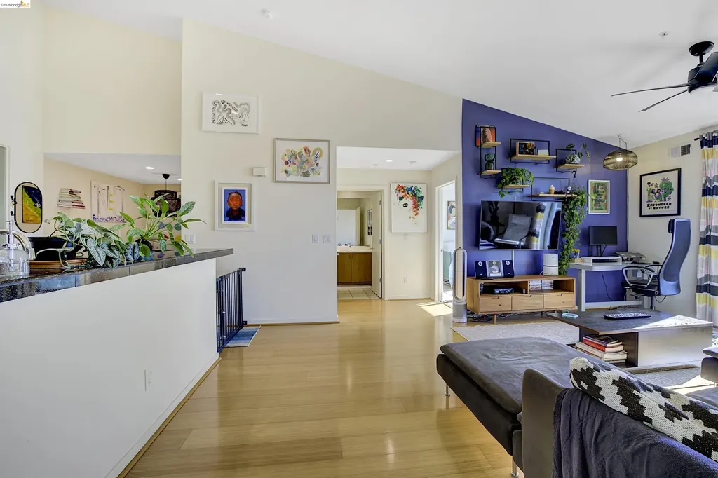 3090 Glascock Street Oakland CA 94601