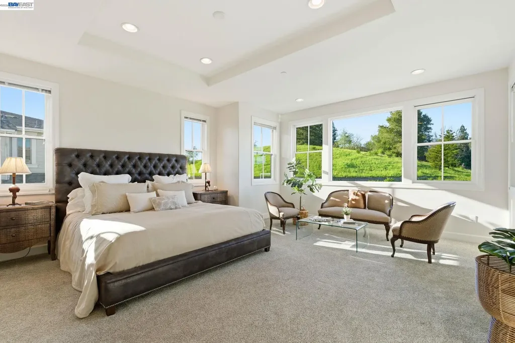 201 Willowbrook Lane Moraga CA 94556
