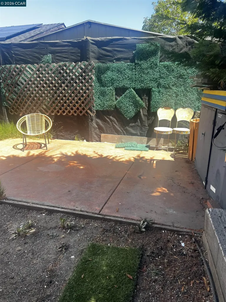 1161 64th Street Oakland CA 94608