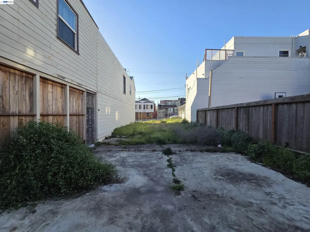 1029 Silver Avenue San Francisco CA 94134