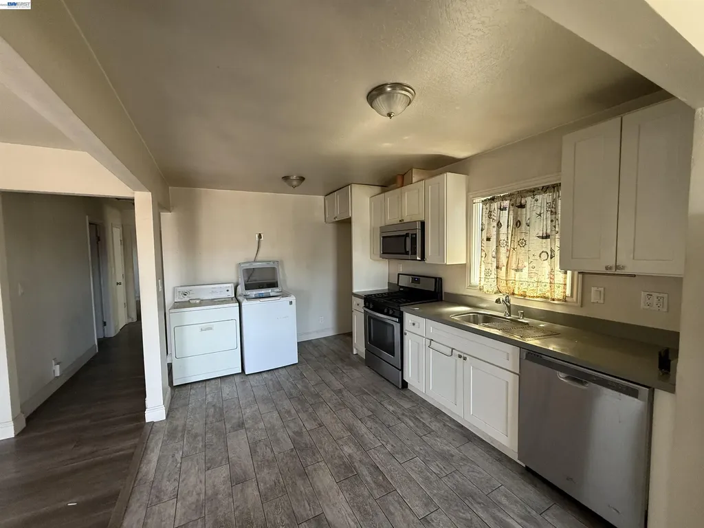 860 7th Street Richmond CA 94801