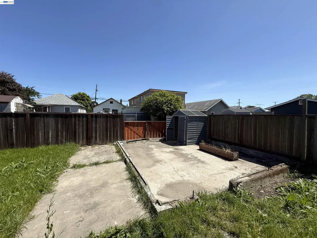 860 7th Street Richmond CA 94801