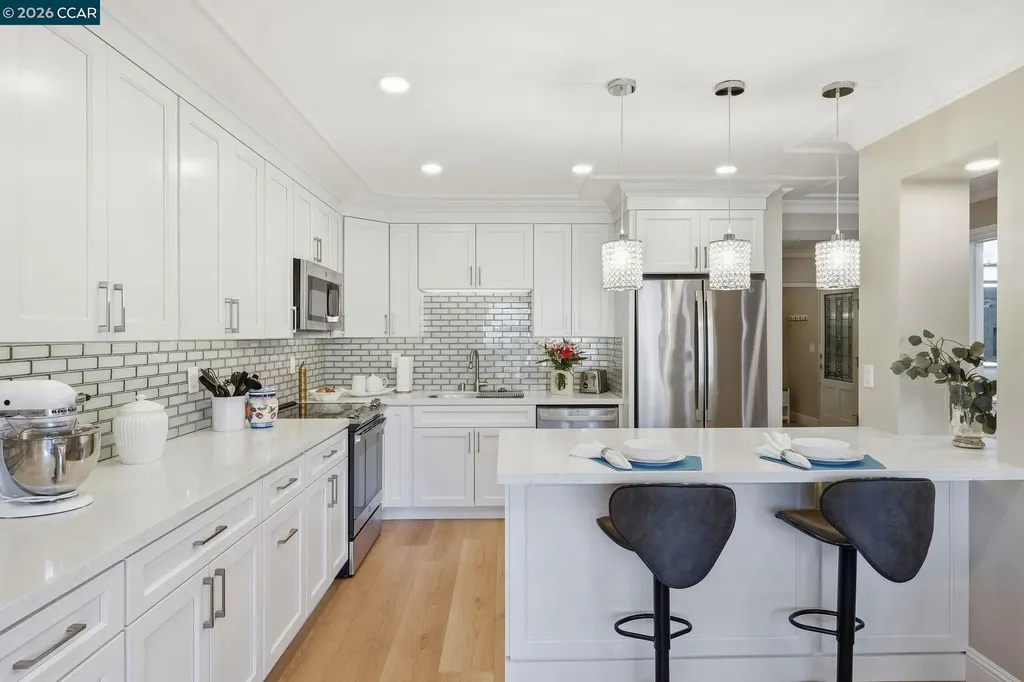 3410 Tice Creek Drive Walnut Creek CA 94595