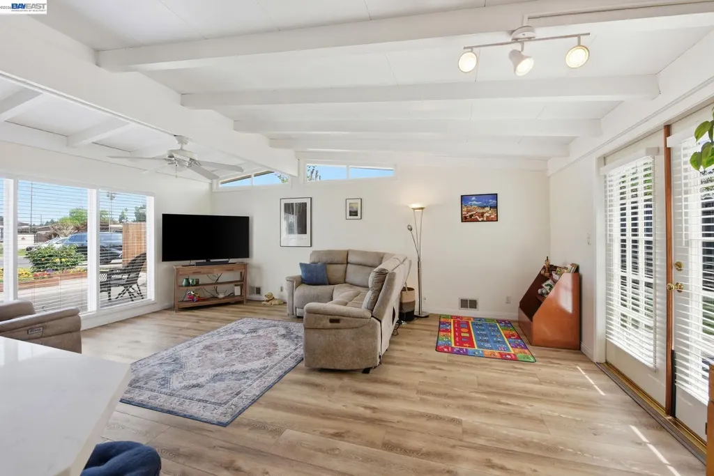 4756 Beechwood Avenue Fremont CA 94536