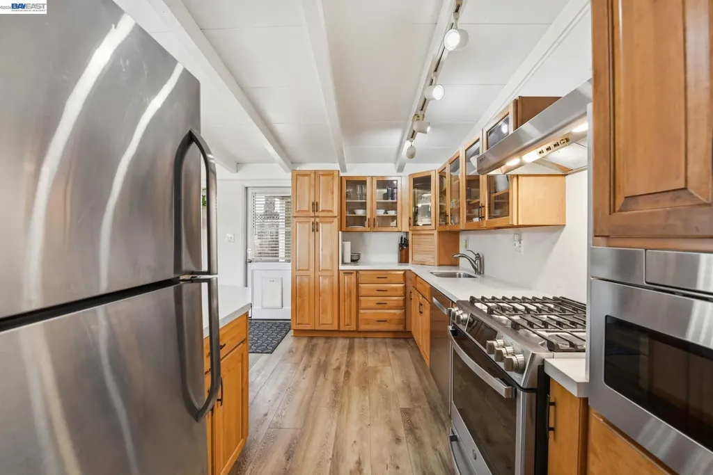 4756 Beechwood Avenue Fremont CA 94536