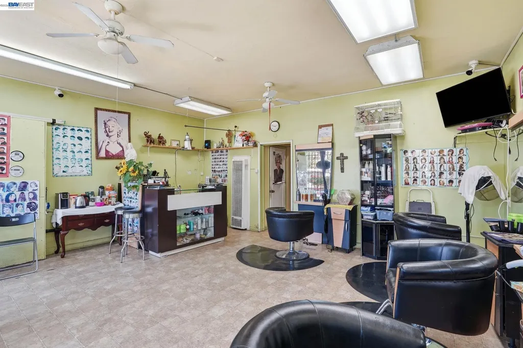 2740 73rd Avenue Oakland CA 94605